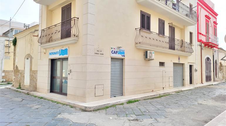 UFFICIO CENTRALE E ANGOLARE